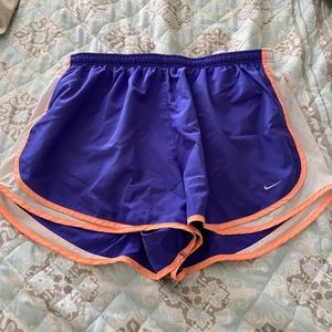Nike Drifit shorts 2XL